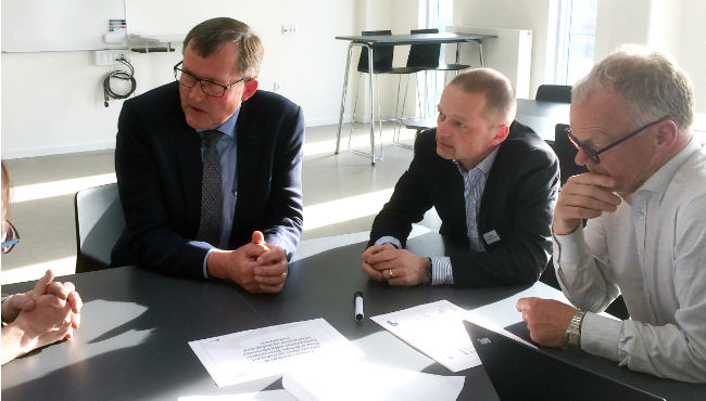 Hans Østergaard, Ole Hørlyck fra Vestas, Hans Jørn Mikkelsen, erhvervsdirektør